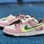 Nike Dunk Low White Pink Green Snake Year Limited