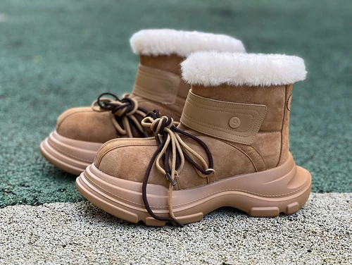 Ouder Brown Snow Boots