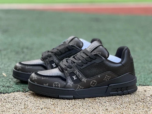 Louis Vuitton Trainer Denim Black