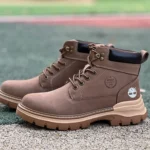 Timberland Mid-Top Boots in Dark Brown