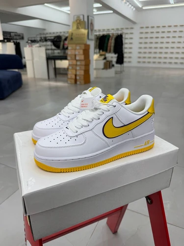 Kobe Bryant x Nike Air Force 1 White Yellow Purple FZ1151-100