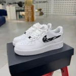 Kobe Bryant x Nike Air Force 1 Venom White Black IF1686-101