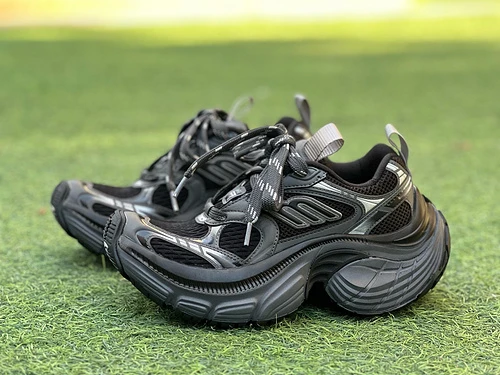 Balenciaga 6XL Sneakers Black