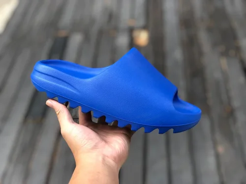 Adidas Yeezy Slide in Azure