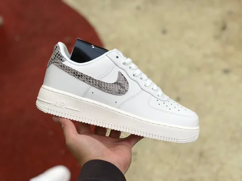 Nike Air Force 1 AF1 Snake Print Women's Low-Top Sneakers DD8959-002