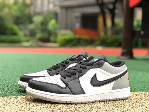 Air Jordan 1 Low 553558-052 Black Grey Shadow Toe Retro