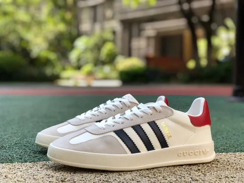 GUCCI x Adidas Originals Gazelle Low-Top Sneakers in White & Grey