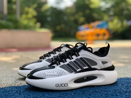 Gucci Ice Black White