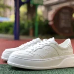 GUCCI Low-Top Canvas Platform Sneakers in Pure White