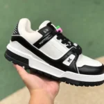 Louis Vuitton Trainer Black White Bread Shoes