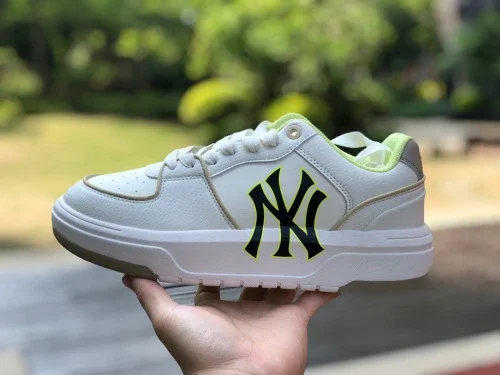 MLB White Neon Green NY Yankees Casual Shoes 3ASXCA12N