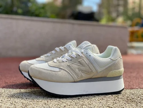 New Balance 574 Thick Sole Beige Grey Retro Dad Shoes for Women WL575ZAA