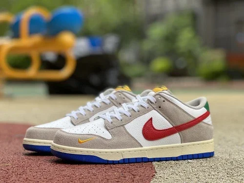 Nike SB Dunk Low Beige Red Retro Sneakers DX6037-781