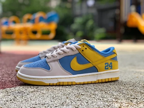 Nike SB Dunk Low "Kobe" Tribute Retro Sneakers LF2428-002