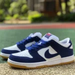 Pure Original Nike SB Dunk Low Los Angeles Dodgers Retro Sneakers DO9395-400