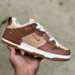 Nike Dunk Low Disrupt 2 Brown DV1026-215