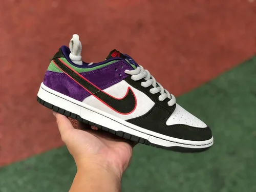 Nike Dunk Low Otomo Katsuhiro White Green Purple LF0039-023