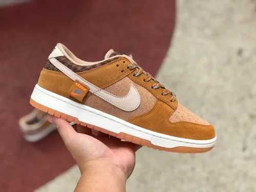 Nike Dunk Low Brown Suede Casual Sneakers DZ5350-288