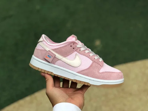 Nike Dunk Low Swoosh Pink Bear DO9457-102