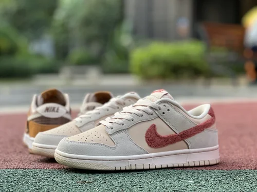 High-Quality Nike Dunk Low Terry Swoosh Beige Retro Sneakers DZ4706-200