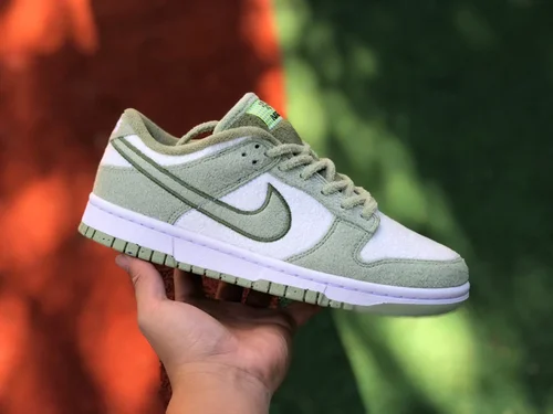 Nike Dunk Low Fleece White Green DQ7579-300