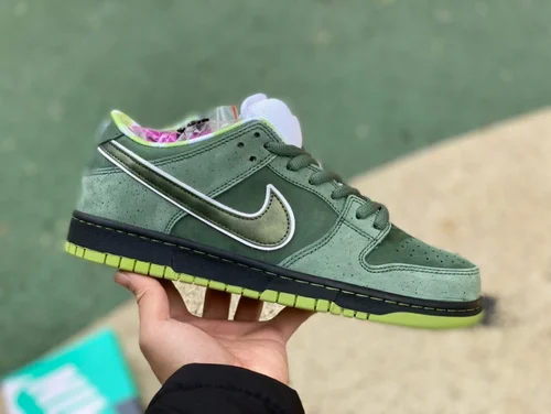 Pure Original Concepts x Nike SB Dunk Low Green Lobster Retro Sneakers BV1310-337