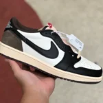 Air Jordan 1 Low CQ4277-105 Dark Mocha