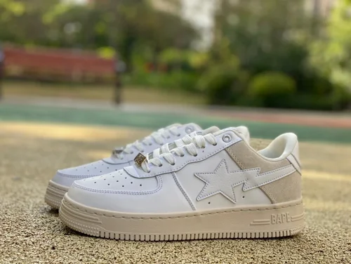 BAPE STA SK8 Low-Top Shoes in Cloud White