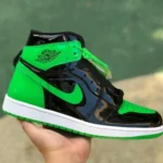 Air Jordan 1 High 575441-555088-030 Black Green Pine Retro