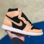 Air Jordan 1 Retro High 555088-202 Palomino