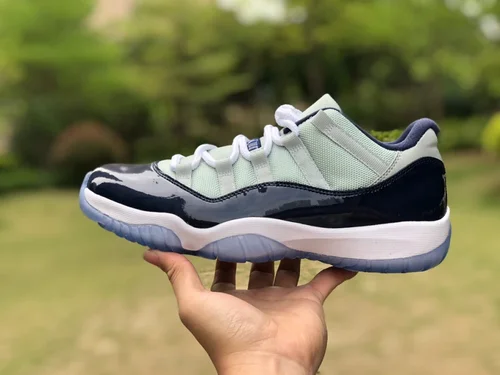 Air Jordan 11 Retro Low "Georgetown" 528895-007