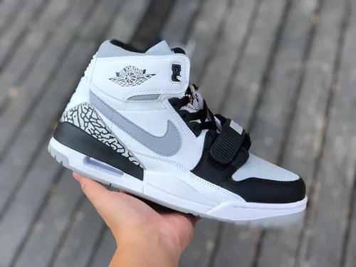 Air Jordan Legacy 312 AV3922-201 White Black Grey