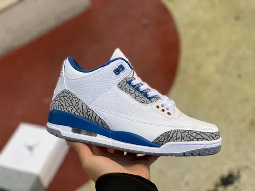 Air Jordan 3 Retro Wizards CT8532-148 White Blue