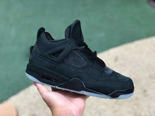 Air Jordan 4 KAWS 930155-001 Black