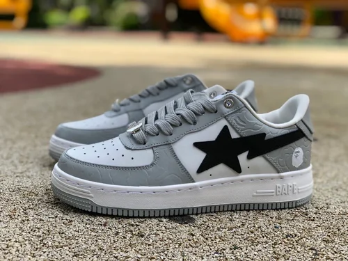 BAPE STA SK8 Low-Top Shoes in Grey