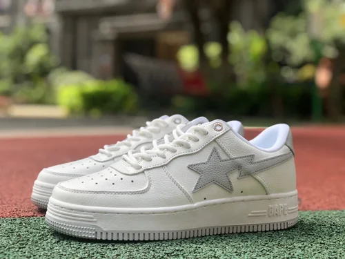 BAPE STA SK8 Low-Top Shoes in White and Silver