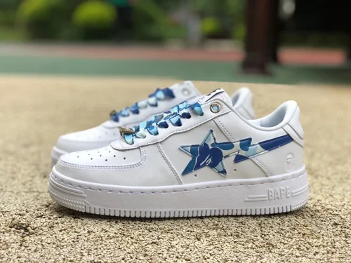 BAPE STA SK8 Low-Top Shoes in White and Blue