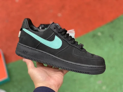 Tiffany & Co. x Nike Air Force 1 Low Black Green DZ1382