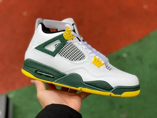 Air Jordan 4 Retro Oregon University