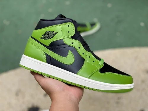 Air Jordan 1 Mid Green Black BQ6472-031