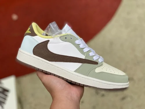 Travis Scott x Air Jordan 1 Low DM7866-140 Green Brown Reverse Swoosh