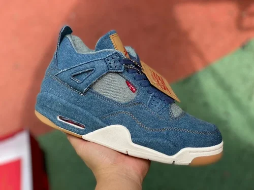 Air Jordan 4 x Levis AO2571-401 Denim