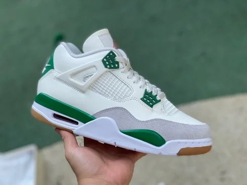 Nike SB x Air Jordan 4 DR5415-103 White Green