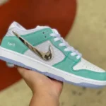 APRIL SKATEBOARDS x Nike SB Dunk Low Tiffany Green Retro Sneakers FD2562-400