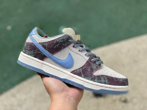 Crenshaw Skate Club x Nike SB Dunk Low Hawaii FN4193-100