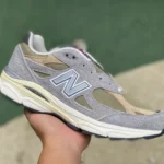 New Balance 990V3 Grey Brown Teddy Made Retro Running Shoes M990TG3