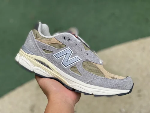 New Balance 990V3 Grey Brown Teddy Made Retro Running Shoes M990TG3