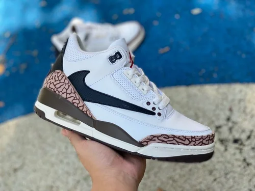 Air Jordan 3 x Travis Scott 136064-168 White Brown