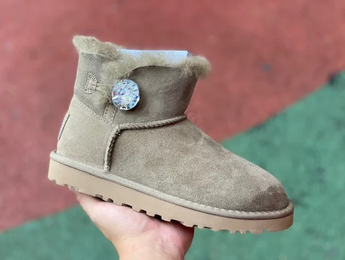 UGG Bailey Mini Bailey Button 11 Light Green Diamond Boots