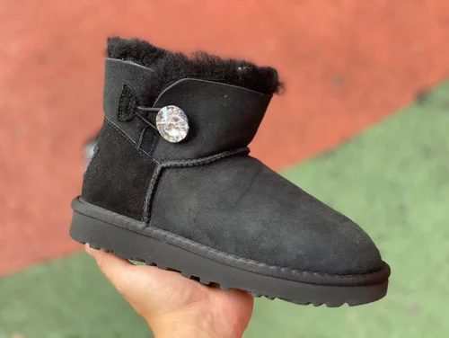 UGG Bailey Mini Bailey Button 11 Black Diamond Boots